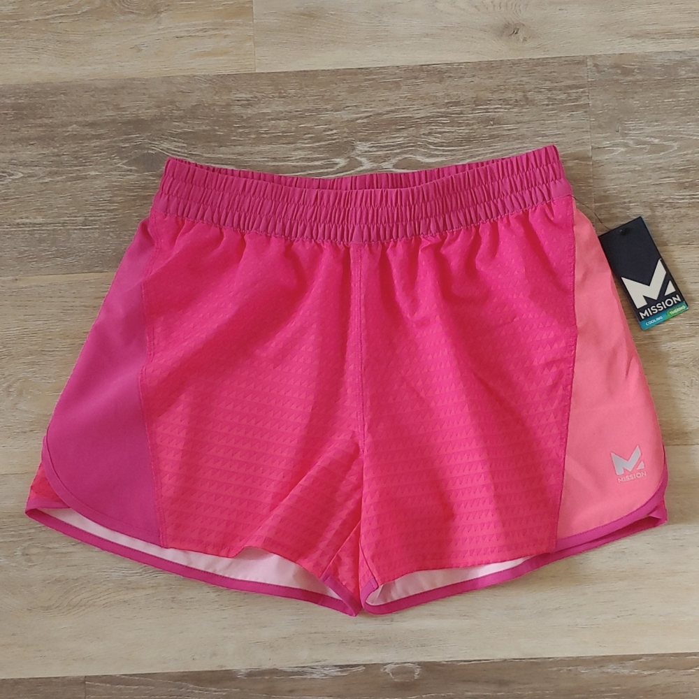 NWT Mission Vaporactive Women's Running Shorts Size M